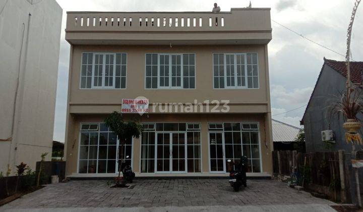 3 Unit Shophouses For Rent in Kerobokan Kelod, Kuta 2