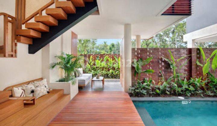 Ubud's Crown Jewel: Luxurious 3 Bedroom Villa Awaits 2