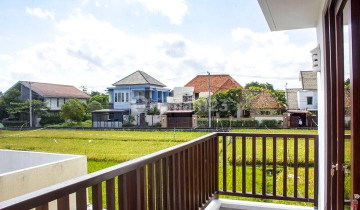 Villa Baru View Ricefield di Denpasar Timur, 5 menit ke Living World 1