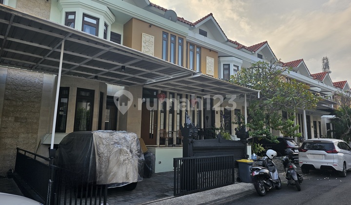 Rumah Mewah di Komplek One Gate Renon Rumah Mewah di Komplek One Gate Renon