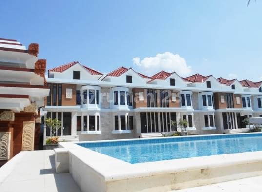 4 Bedroom Villa For Rent in Kerobokan Kuta 4 Bedroom Villa For Rent in Kerobokan Kuta