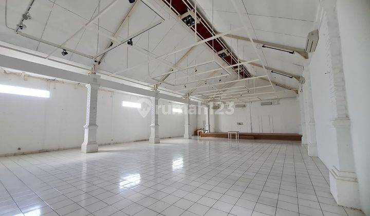 Gedung 3 Lantai di Denpasar Barat, Dekat Tsm Mall 2