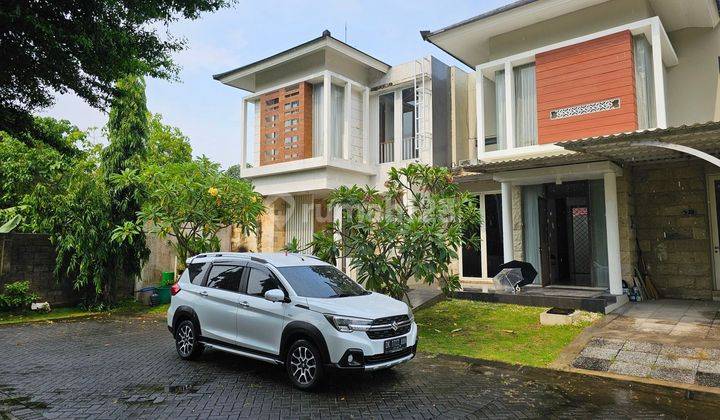 Minimalist House in the Exclusive Citraland Denpasar Complex 1