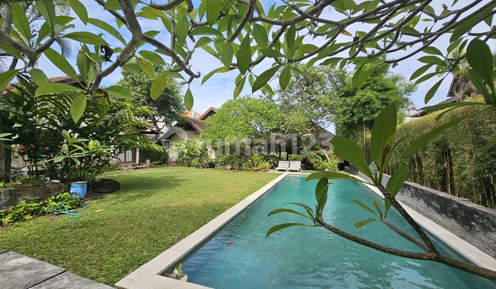 Tanah 12 Are Cocok Buat Villa, 5 Menit ke La Brisa Canggu