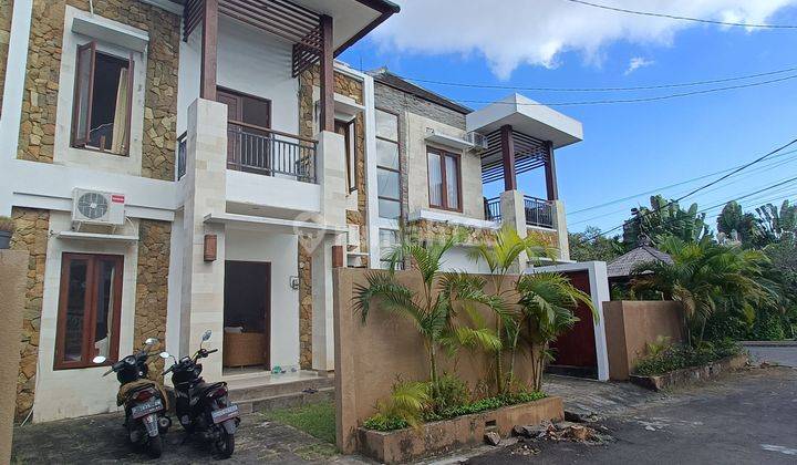 Minimalist House in One Gate Complex Nusa Dua Bali 1