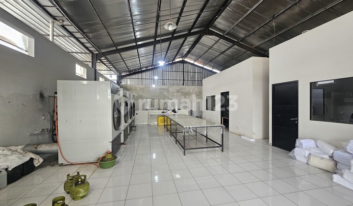 Warehouse 3 Are, Truck Access Logistics in Mahendradata West Denpasar