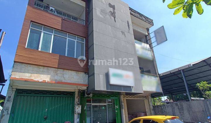 3-Storey Shophouse in West Denpasar, Near Mitra 10 1