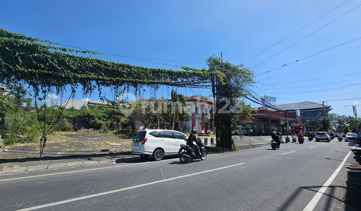 Land 19 Are on Sunset Road Main Street Kuta