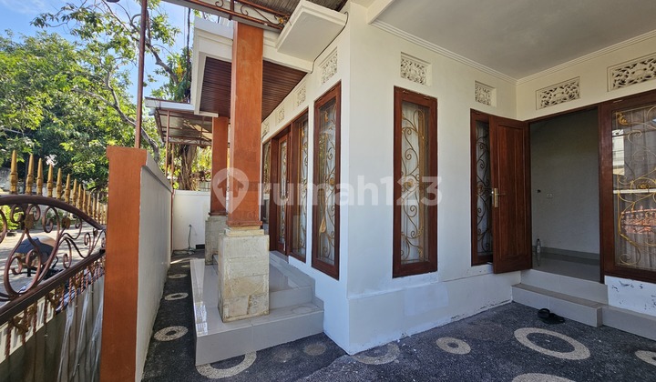 Rumah Semi Furnished Siap di Sidakarya Denpasar 1