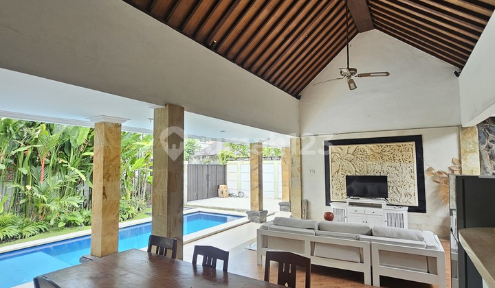 Three Bedroom Villa At Tegal Cupek- Kuta