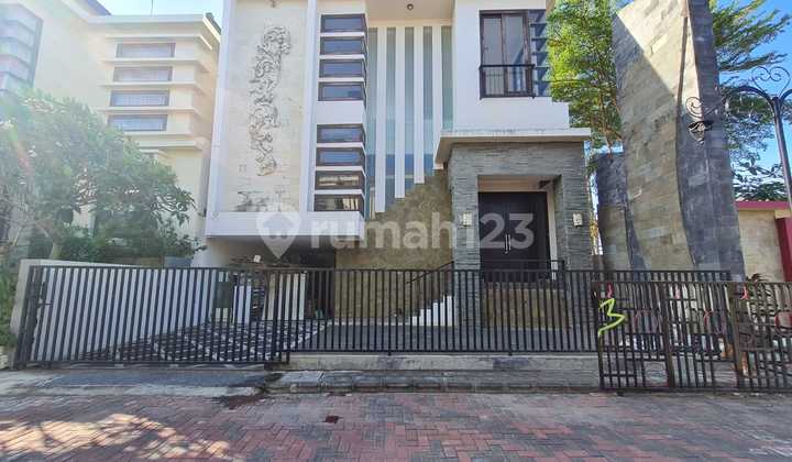 Rumah Modern Minimalis di Renon Denpasar