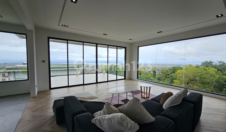 Luxury Villa With Stunning Ocean And Hill View In Kutuh Jimbaran