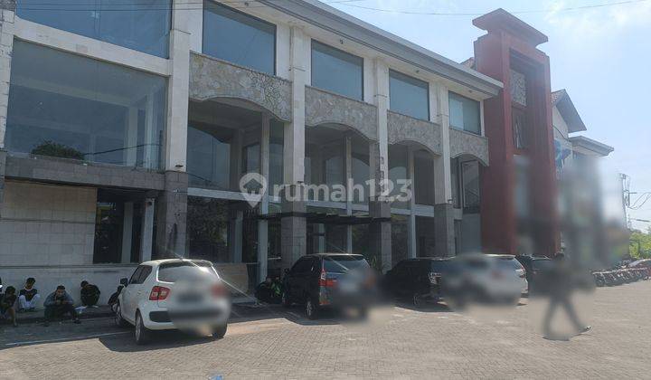 Prime Location Double Storey Shop House For Rent, 2 Mins To Kuta 1