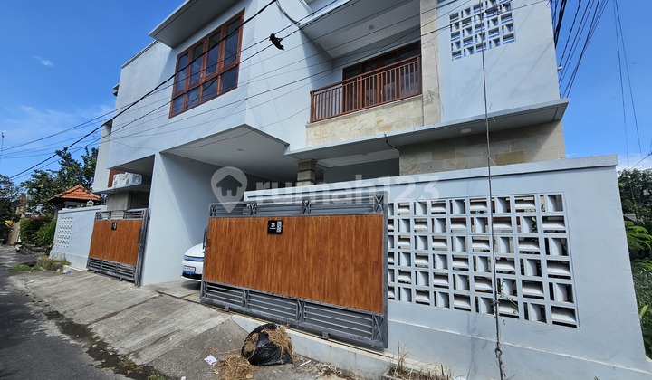 New Villa Semi Furnished, 9 Minutes to Sanur Beach New Villa Semi Furnished, 9 Minutes to Sanur Beach