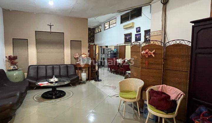 Rumah di lokasi strategis sangat langka 1