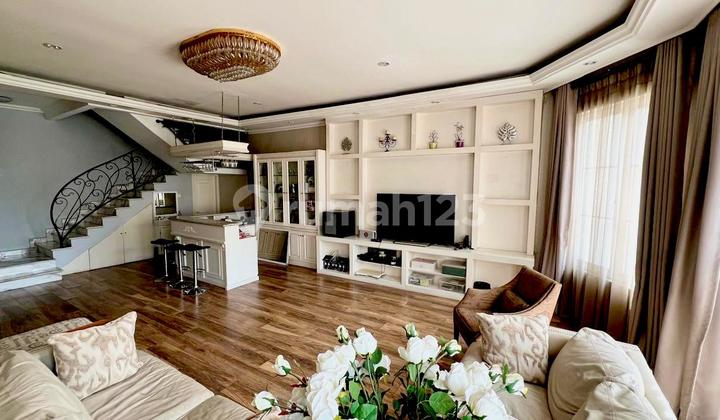 Dijual Rumah Pik Mayang Permai 3 Lantai Furnished