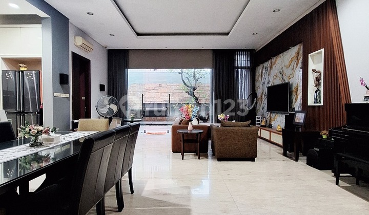 Rumah Mewah Pik Layar Permai Full Furnished