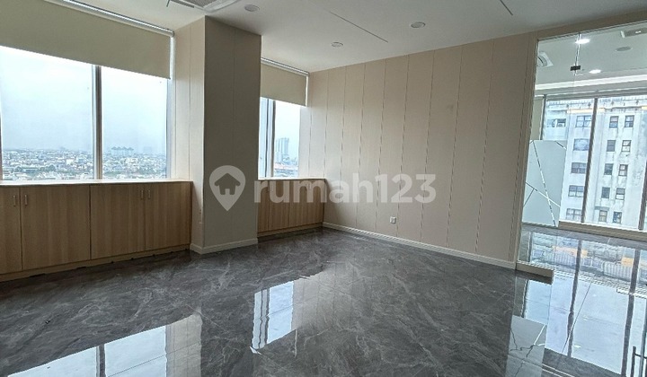 Office Landmark Pluit 143 - 520 m2 Semi Furnished Office Landmark Pluit 143 - 520 m2 Semi Furnished