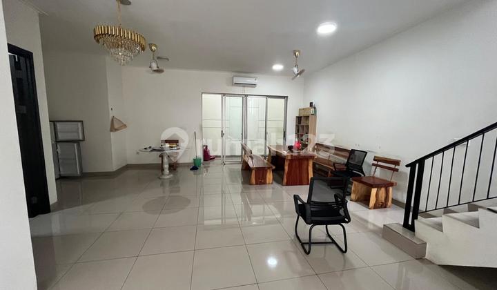 Disewakn Rumah Pik2 8X15 2 Lantai Semi Furnished 2