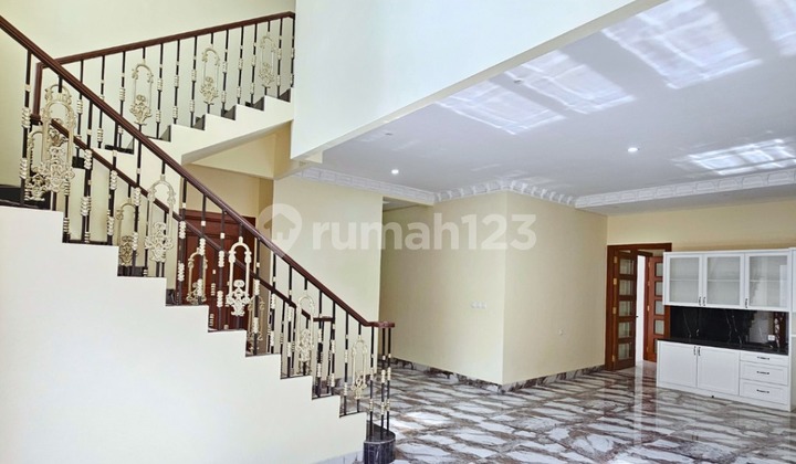 SPECIAL PRICE PUSPITA LOKA LUXURY HOUSE WITH PRIVATE SWIMMING POOL 2