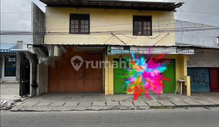 Dijual Cepat Rumah Siap Huni Cocok untuk Workshop/Tempat Usaha di Jalan Utama Alam Sutera 1