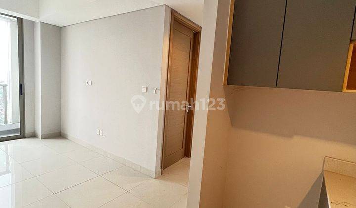 DIJUAL Apartemen Taman Anggrek Residences 2 Kamar Tidur Baru Semi Furnished 2