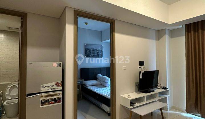 Disewakan Apartemen Taman Anggrek Residences Bagus Furnished 2