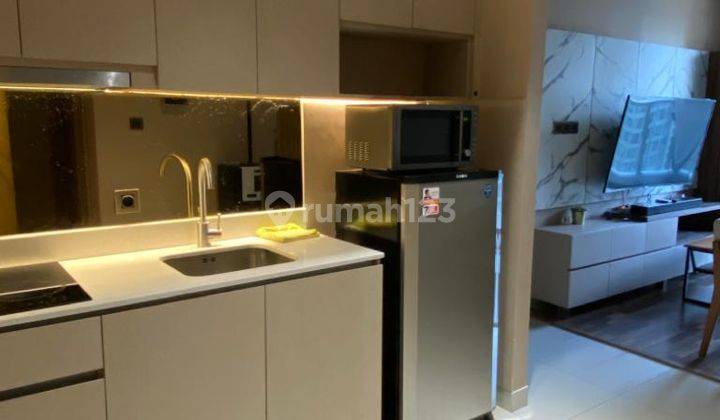 Disewakan Apartemen Taman Anggrek Residences 2 Kamar Tidur Bagus Furnished 1