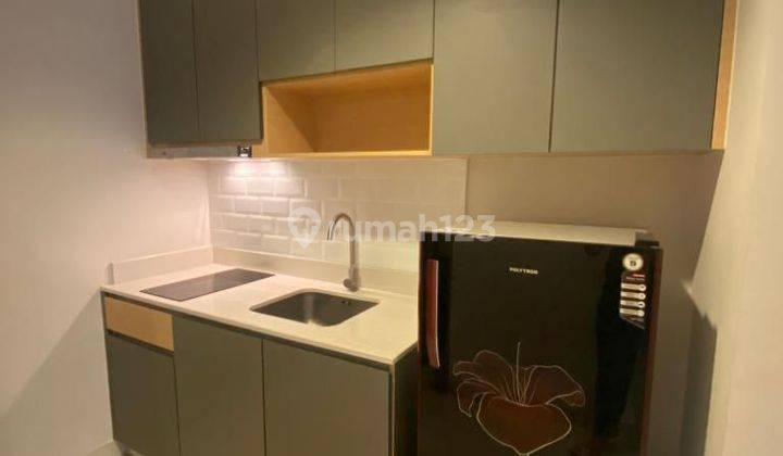 Disewakan Apartemen Taman Anggrek Residences 2 Kamar Tidur Bagus Furnished 1