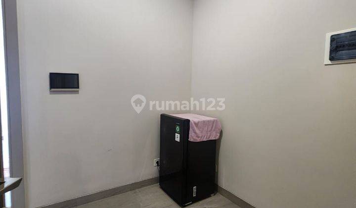 Dijual Apartemen Menara Jakarta Baru Semi Furnished Harga Murah 2