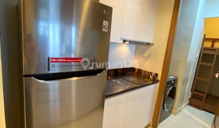 Disewakan Apartemen Taman Anggrek Residences 2 Kamar Tidur Bagus Furnished 1