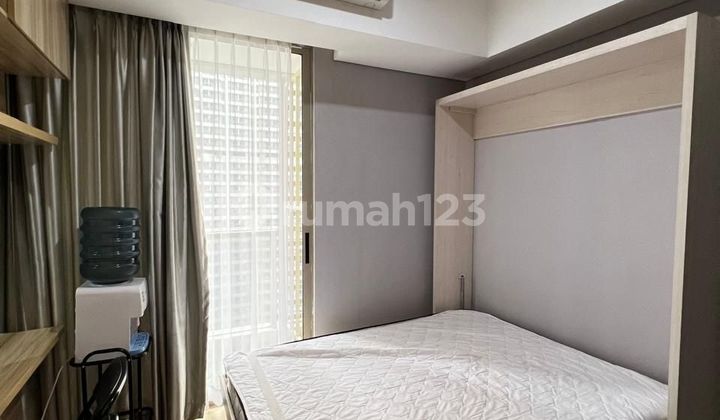 For Rent: Taman Anggrek Residences Apartment, Nice, Furnished 2