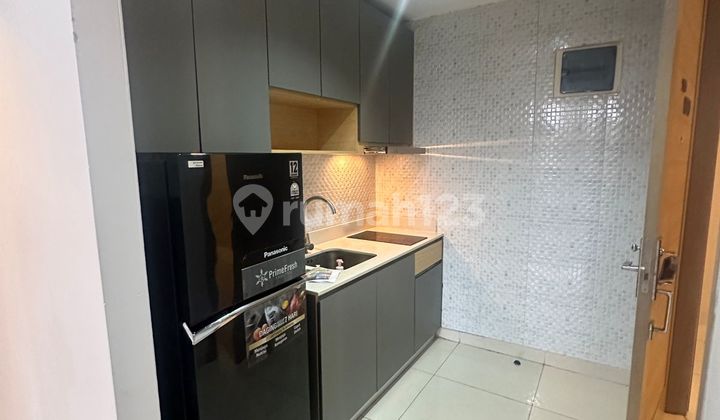 Dijual Apartemen Taman Anggrek Residences 2 Bedroom Semi Furnish Murah