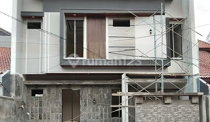 Rumah Baru di Manyar Jaya Lingkunga Nyaman dan Aman Rumah Baru di Manyar Jaya Lingkunga Nyaman dan Aman