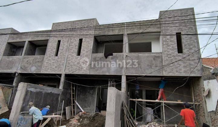 RUMAH BARU DI SETRO TIMUR 2