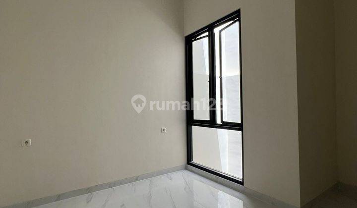 Rumah Baru Gress Semi Furnished 2 Lantai SHM Sutorejo Prima 2