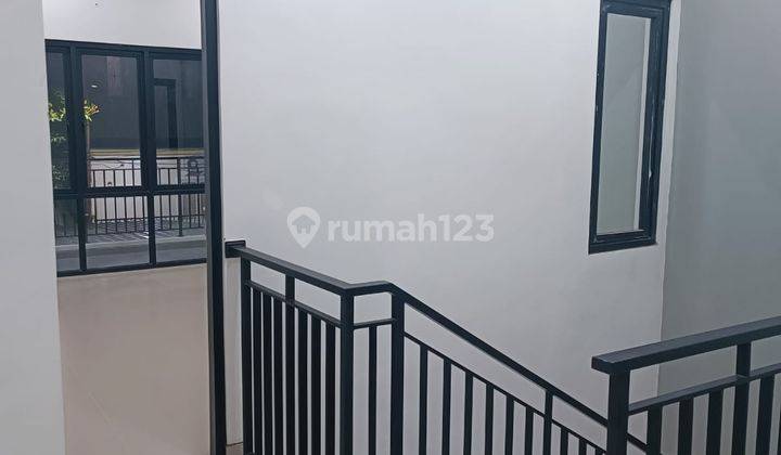 DIJUAL RUMAH BARU 2 LANTAI DEKAT PAKUWON CITY, MERR 2