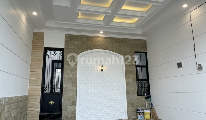 Rumah Baru di Babatan Pantai Mewah Siap Huni 2