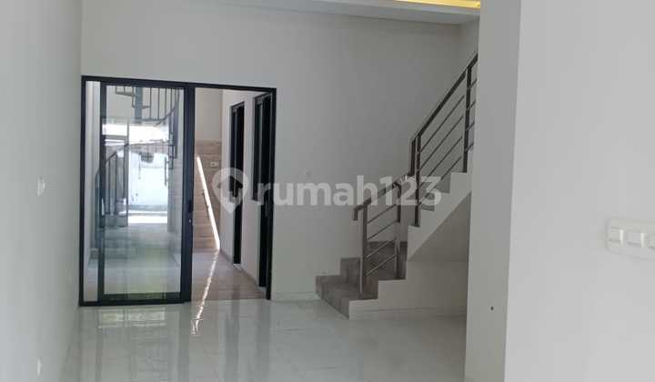 New 2-Story House in Tenggilis Near Ubaya 2