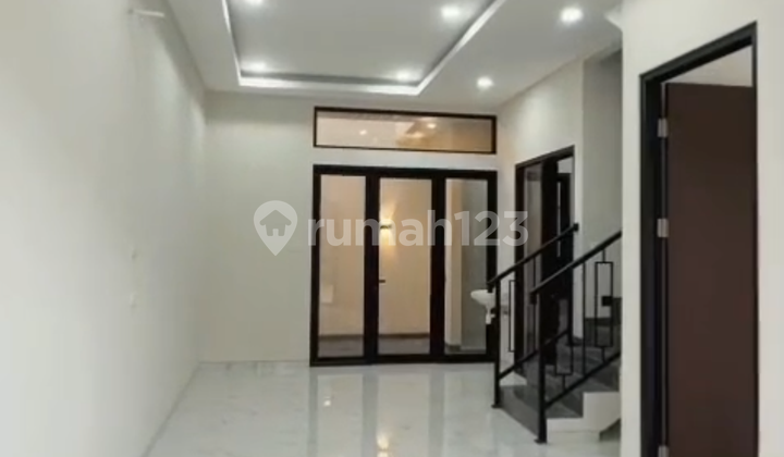 Rumah Baru Surabaya Timur Pantai Mentari Siap Huni 2
