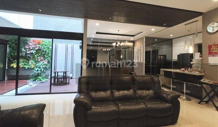 Rumah Dijual di Permata Buana Jakarta Barat 1