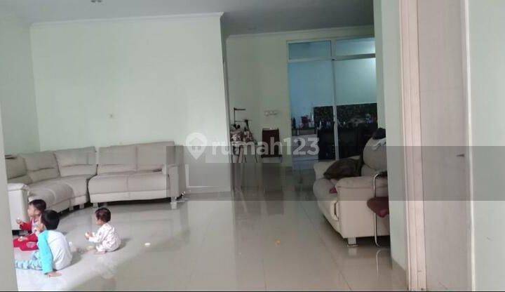 Rumah Dijual di Green Lake City Tangerang 2