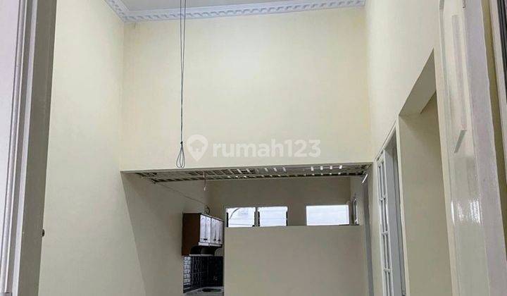 Rumah Dijual Di Taman Royal 2 Tangerang 2