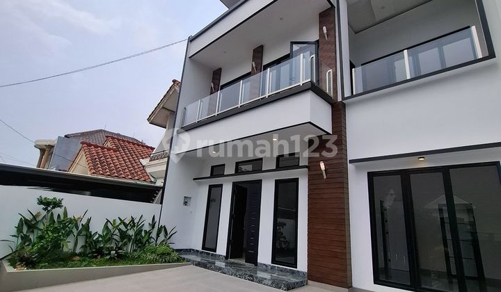 Pasti Suka, Rumah Mewah Baru 2 Lantai Di Bsd City
