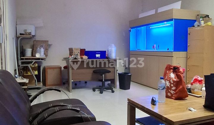 Business and Investment: Warehouse, Office, Workshop in Cisauk