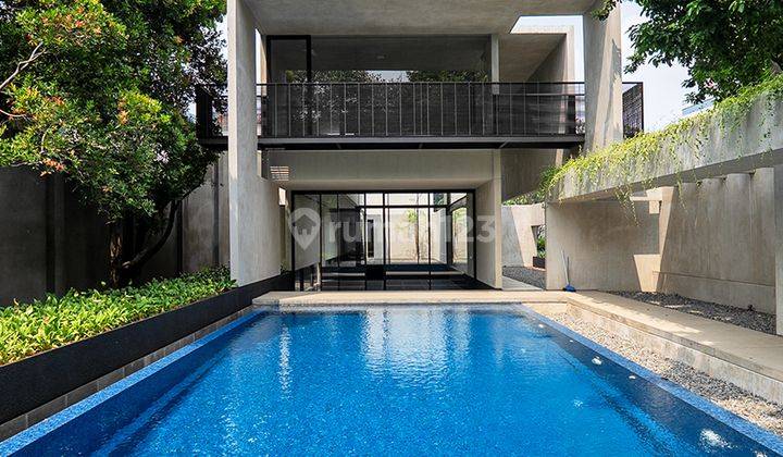 Rumah Baru, Modern Minimalis, Dekat Pintu Tol Jorr di Cilandak, Jakarta Selatan 1