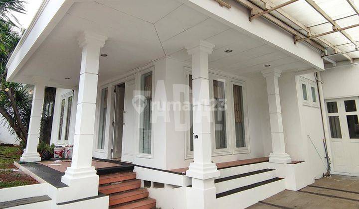 Rumah Luas di Dalam Komplek Cipete, Jakarta Selatan 1