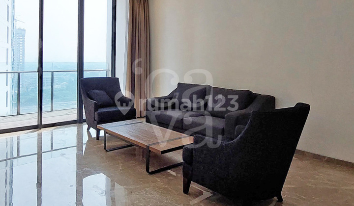 Izzara Apartment, 147 Sqm, 2 Br, Private Lift, Semi Furnished 2