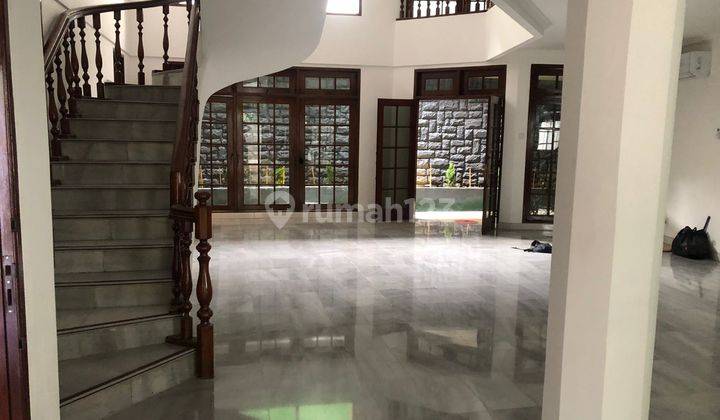 Rumah Luas, Mewah, Dekat Blok M Kebayoran Baru, Jakarta Selatan 2