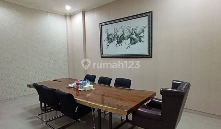 Rumah Ubtuk Kantor, Dekat Mrt di Antasari, Jakarta Selatan 2